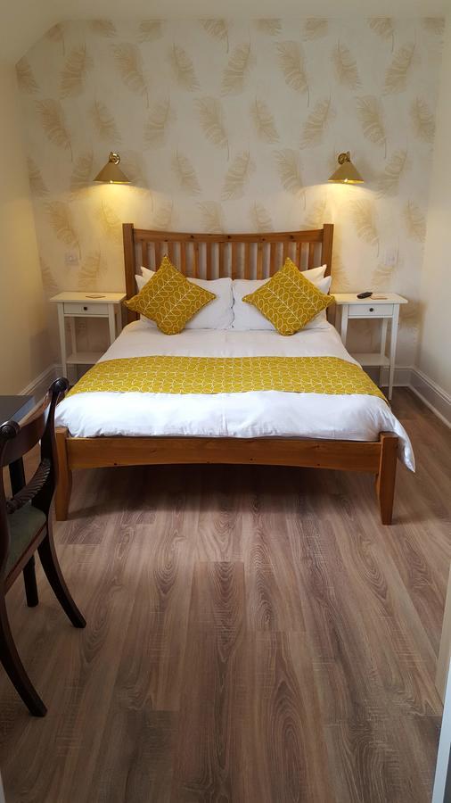 The Horse & Cart Inn Peasmarsh